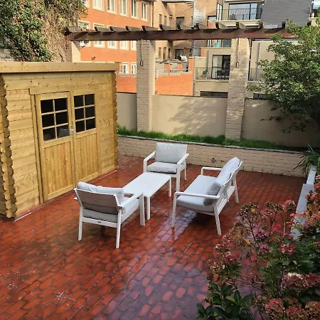 Gelegen Gezellig Met Groot Terras * Oostende