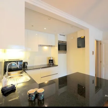 Apartment Gelegen Gezellig Met Groot Terras *