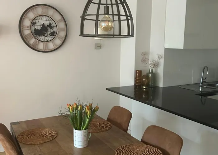 Apartment Gelegen Gezellig Met Groot Terras Ostend