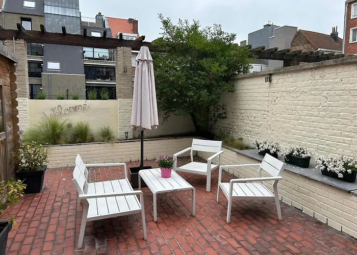 Gelegen Gezellig Met Groot Terras *