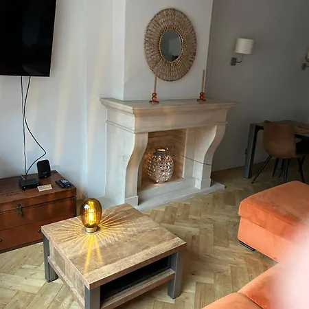 Gelegen Gezellig Met Groot Terras Apartmán *
